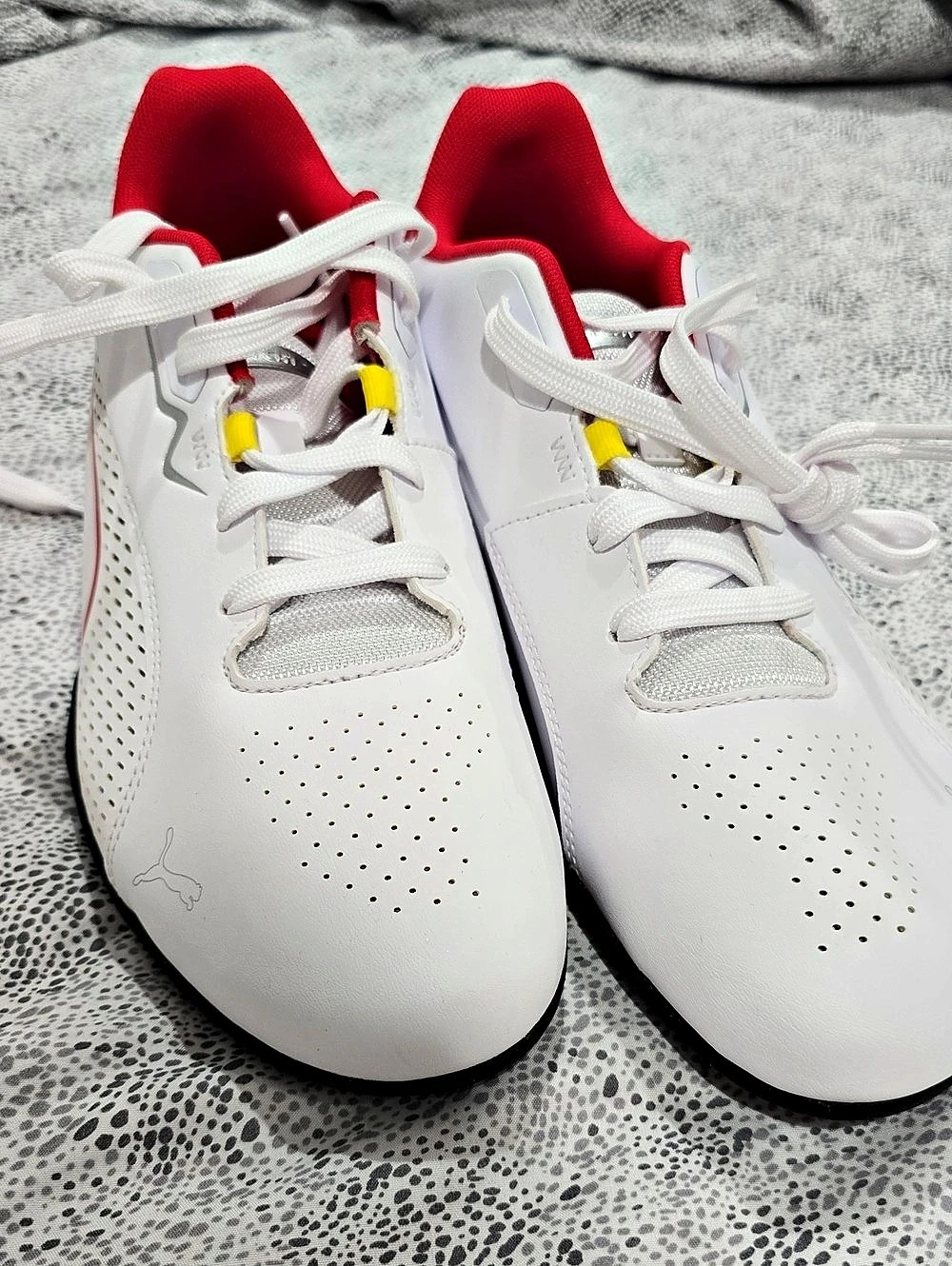Puma Ferrari Athletic Shoes US 10 New